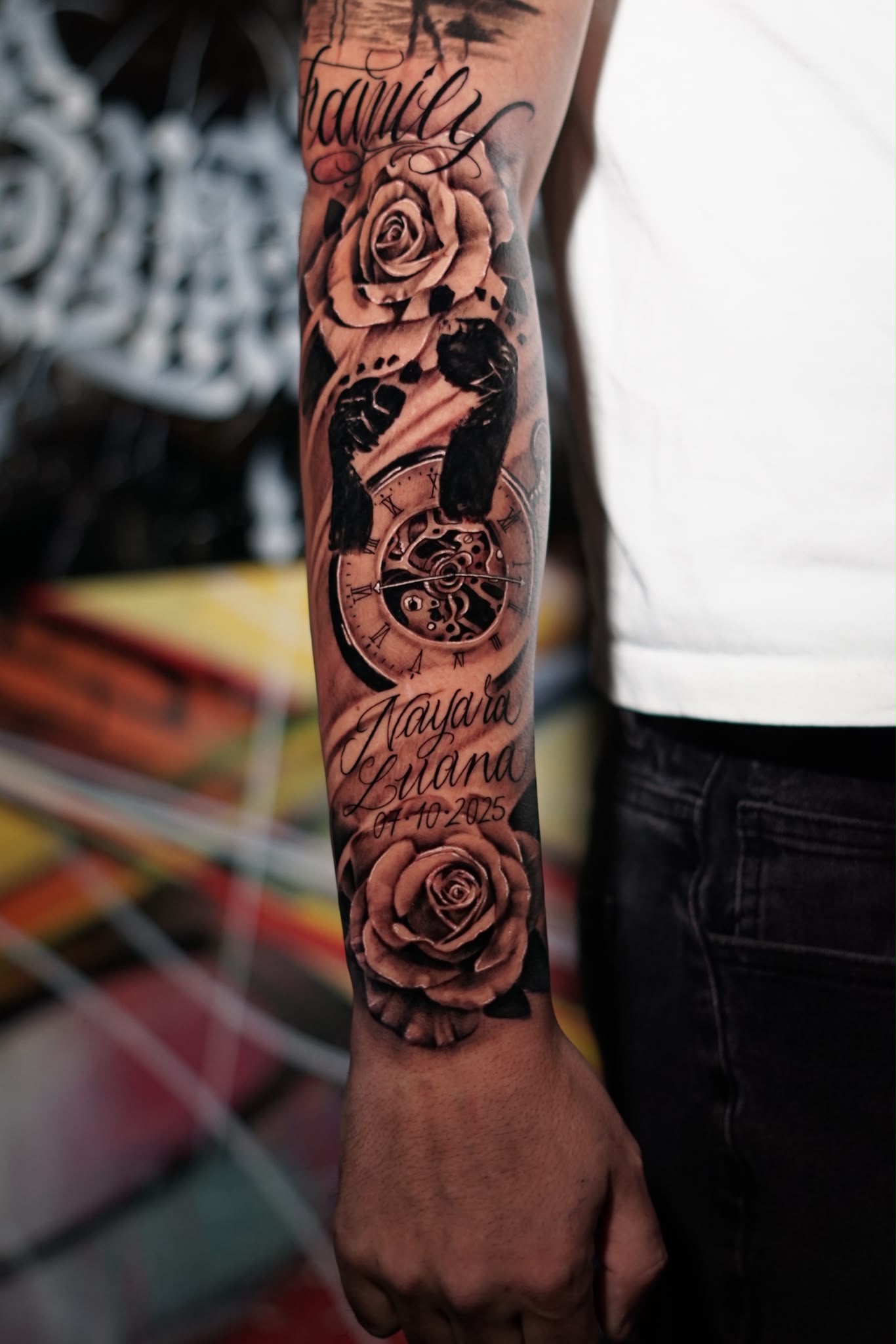 F&aacute;bio Manjua - Traditional / Swallow